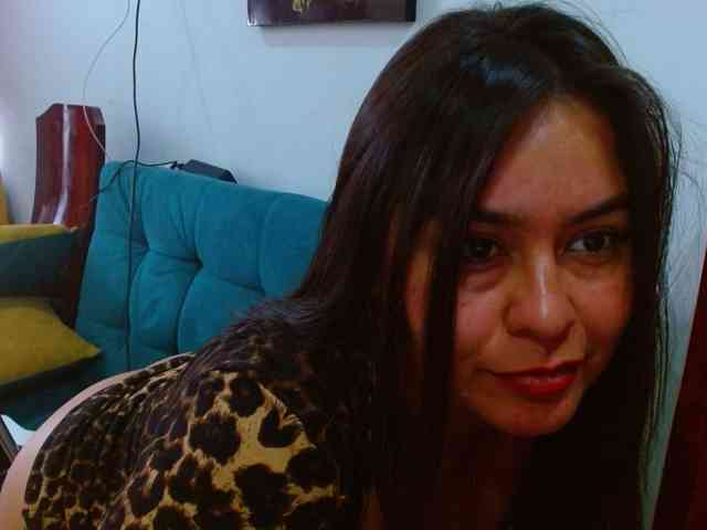 MARILYNWHANCO webcam