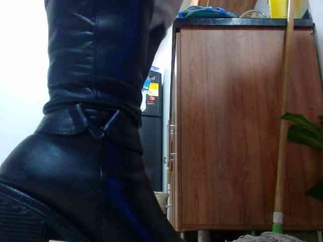 MARILYNWHANCO webcam