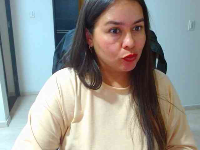 MARILYNWHANCO webcam