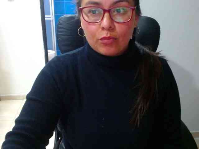 MARILYNWHANCO webcam