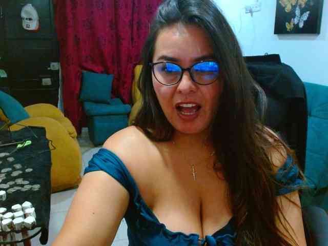 MARILYNWHANCO webcam