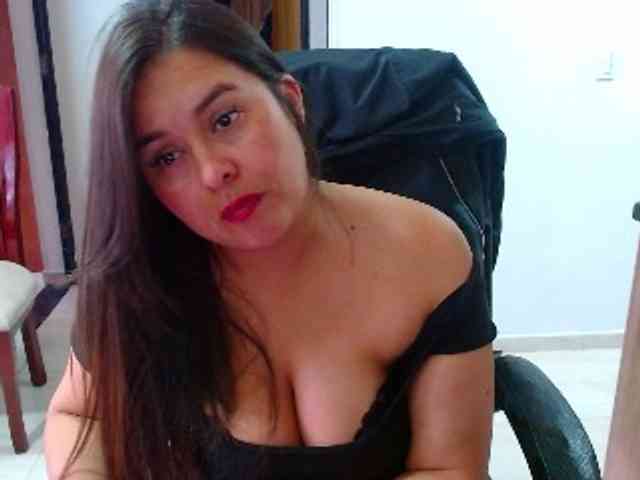 MARILYNWHANCO webcam
