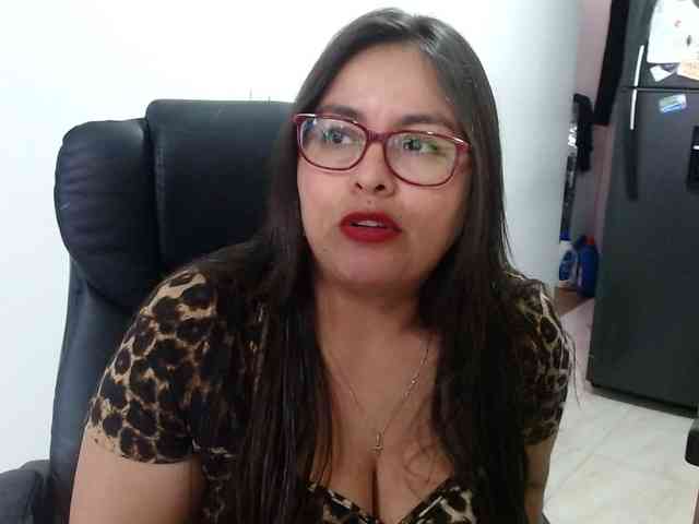 MARILYNWHANCO webcam