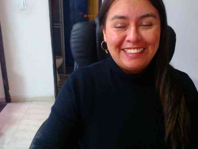 MARILYNWHANCO webcam