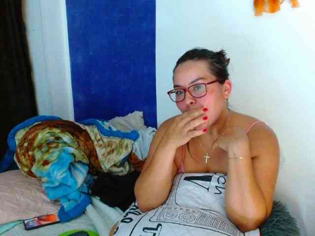 MARILYNWHANCO webcam