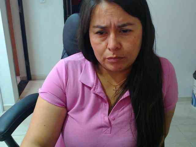 MARILYNWHANCO webcam