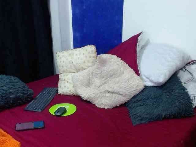 MARILYNWHANCO webcam