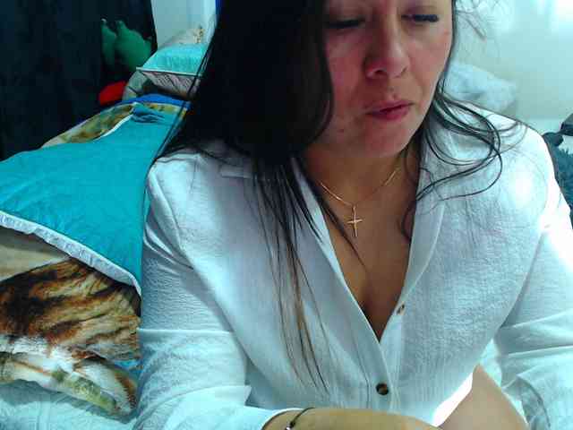 MARILYNWHANCO webcam