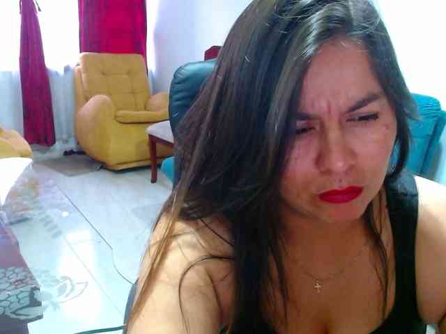 MARILYNWHANCO webcam