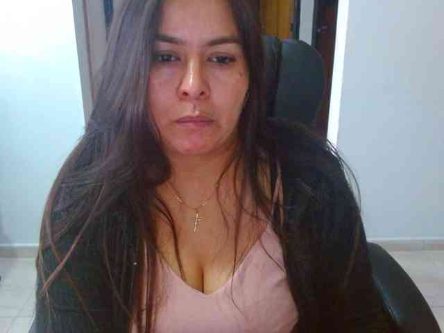 MARILYNWHANCO webcam