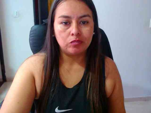 MARILYNWHANCO webcam
