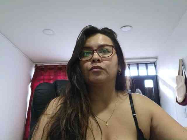 MARILYNWHANCO webcam