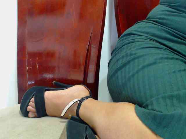 MARILYNWHANCO webcam
