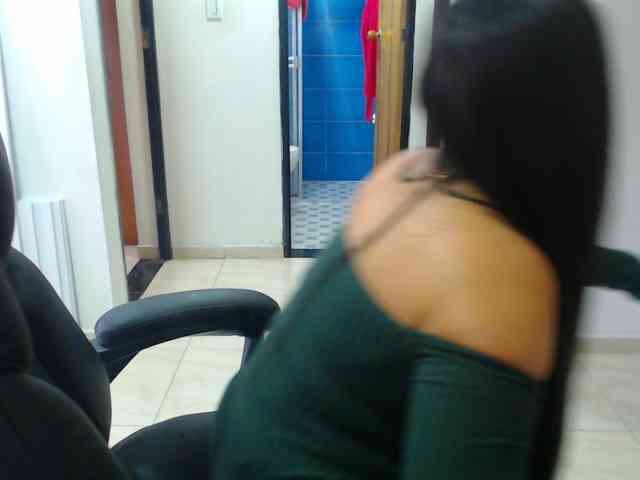 MARILYNWHANCO webcam