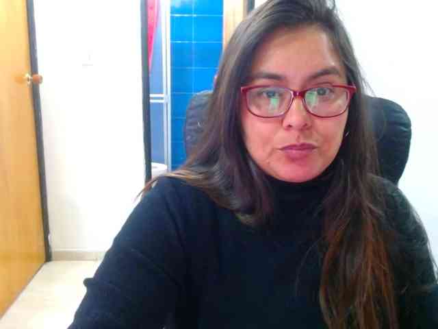 MARILYNWHANCO webcam
