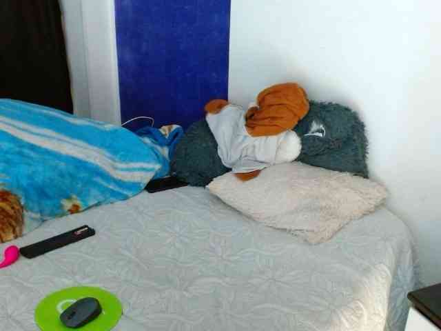 MARILYNWHANCO webcam