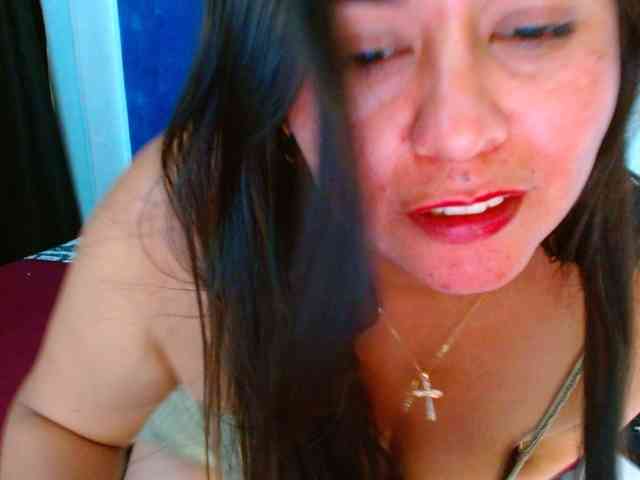 MARILYNWHANCO webcam