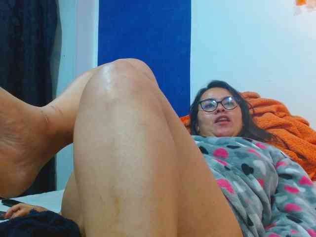 MARILYNWHANCO webcam