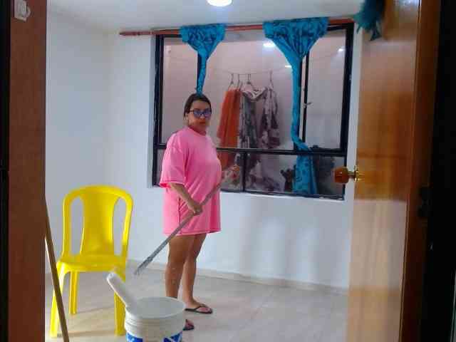 MARILYNWHANCO webcam