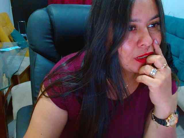 MARILYNWHANCO webcam