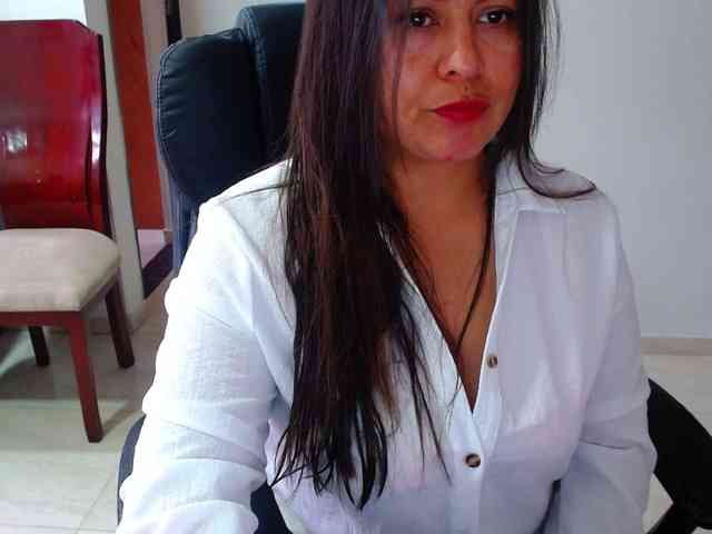 MARILYNWHANCO webcam