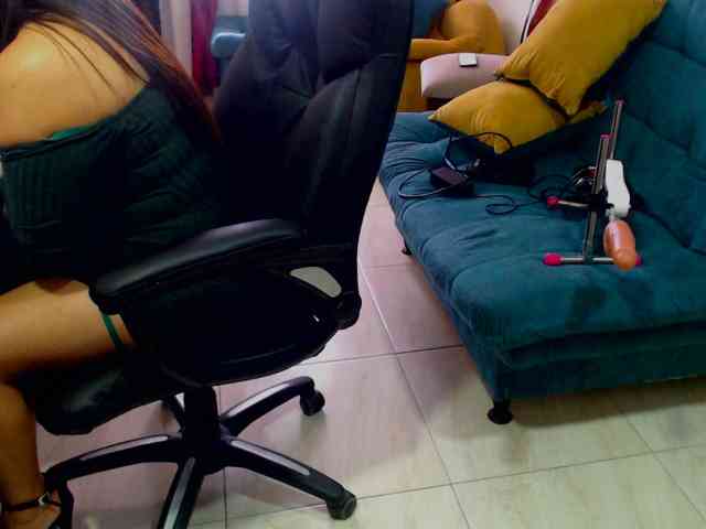 MARILYNWHANCO webcam