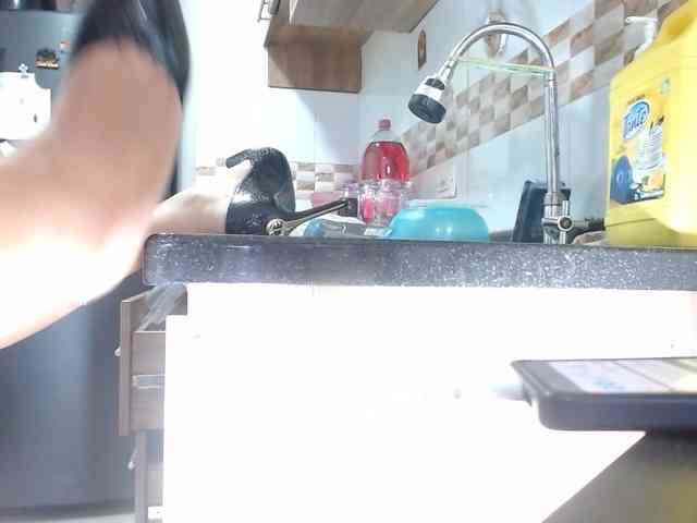 MARILYNWHANCO webcam