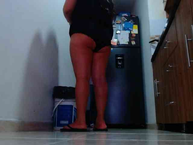 MARILYNWHANCO webcam