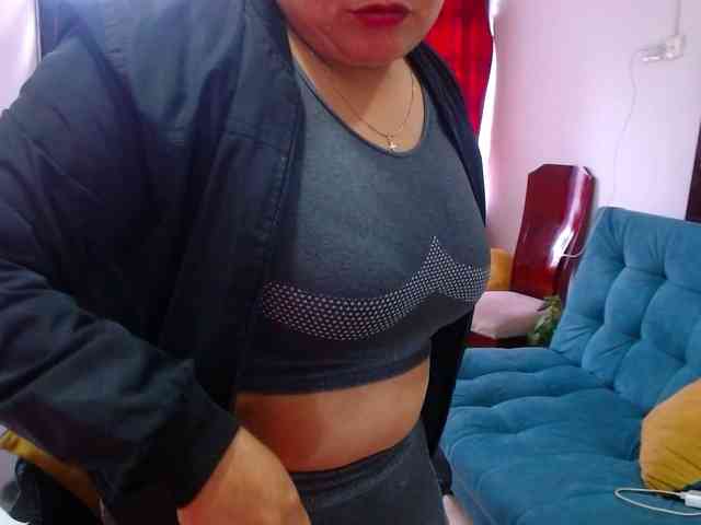 MARILYNWHANCO webcam