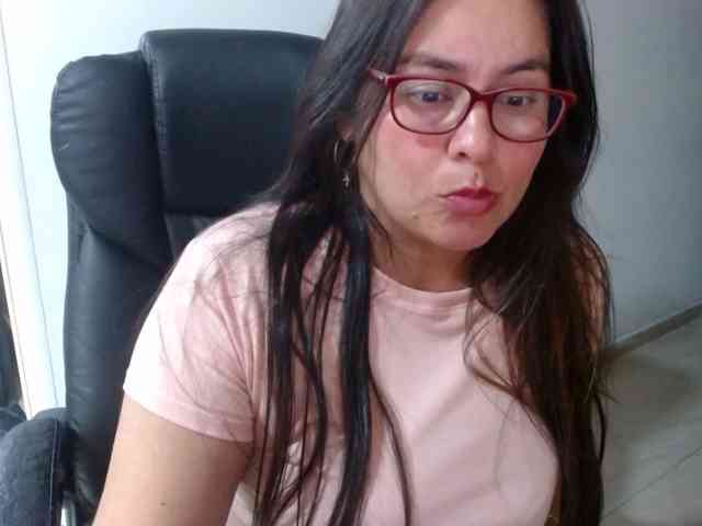 MARILYNWHANCO webcam