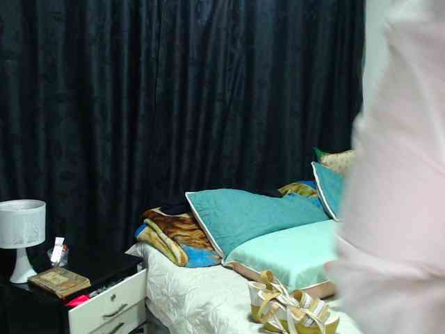 MARILYNWHANCO webcam
