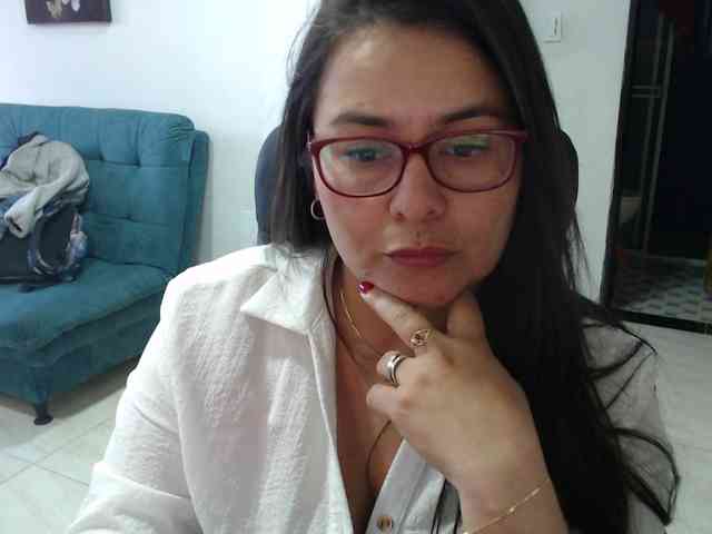MARILYNWHANCO webcam