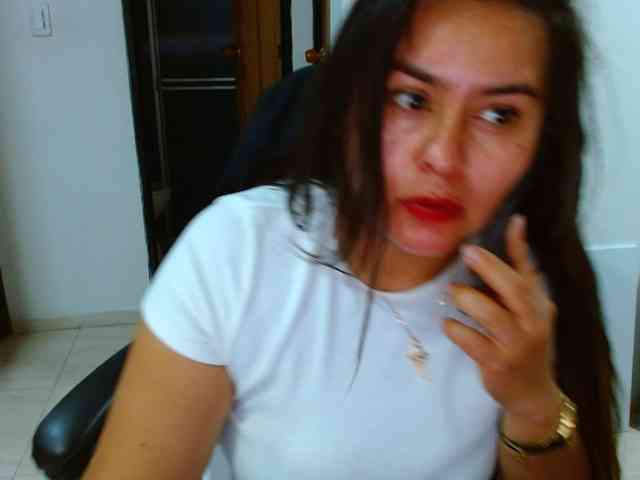 MARILYNWHANCO webcam