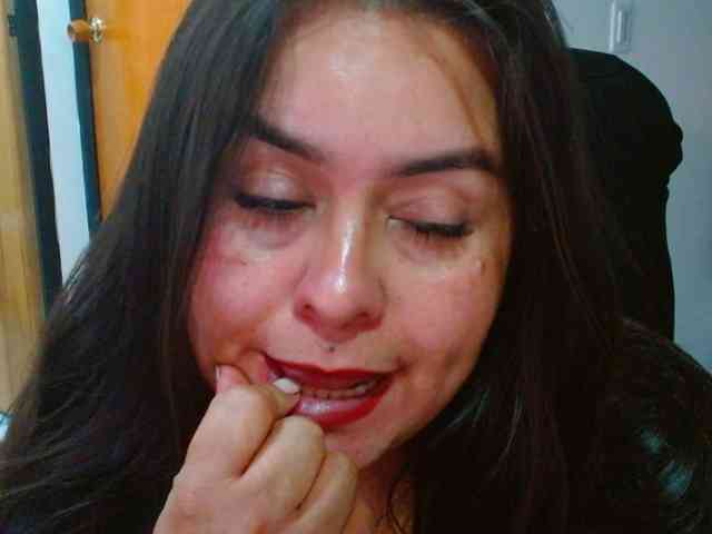 MARILYNWHANCO webcam