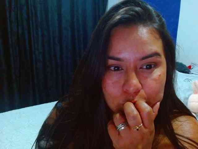 MARILYNWHANCO webcam