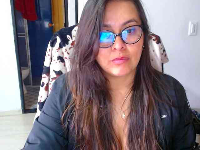 MARILYNWHANCO webcam