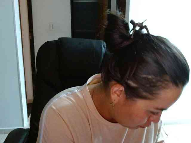 MARILYNWHANCO webcam