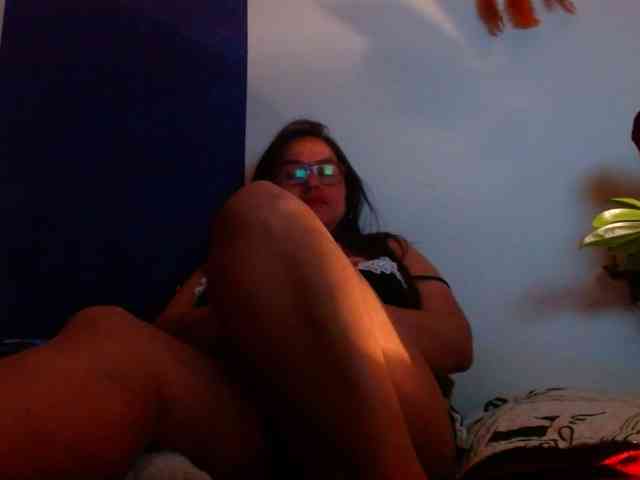 MARILYNWHANCO webcam