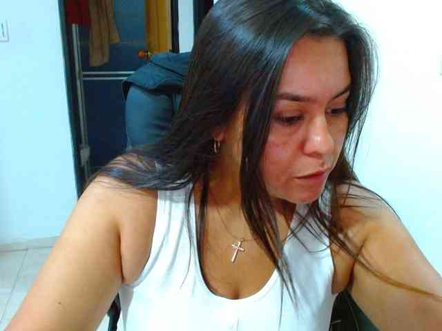 MARILYNWHANCO webcam