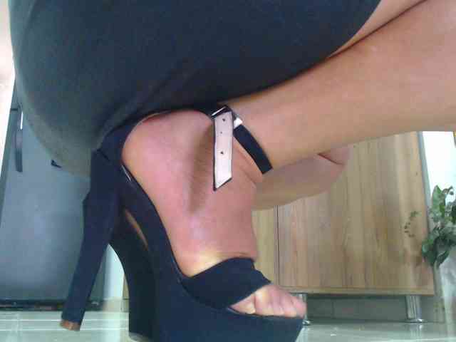 MARILYNWHANCO webcam