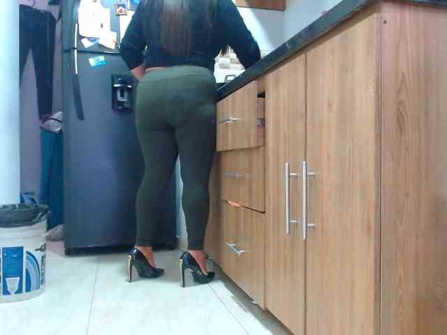 MARILYNWHANCO webcam