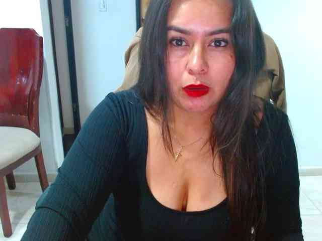 MARILYNWHANCO webcam