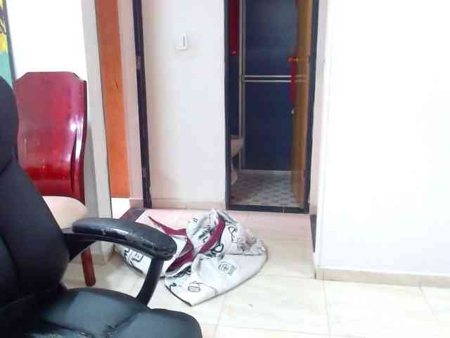 MARILYNWHANCO webcam