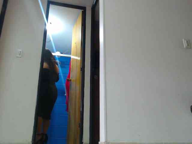 MARILYNWHANCO webcam