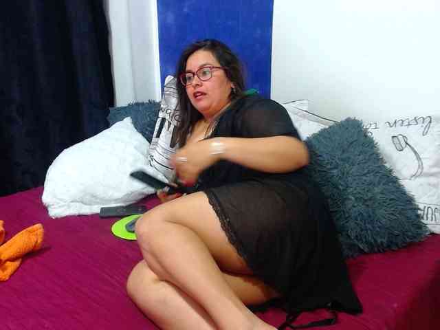 MARILYNWHANCO webcam