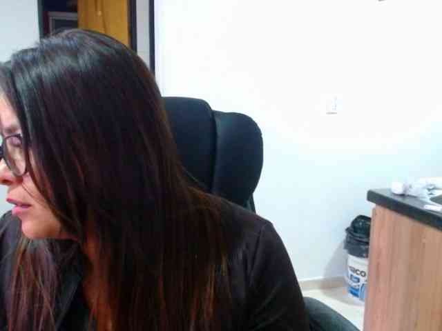 MARILYNWHANCO webcam