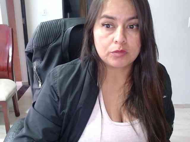 MARILYNWHANCO webcam