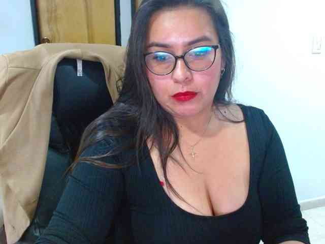 MARILYNWHANCO webcam