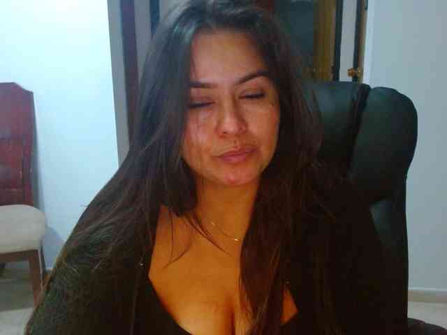 MARILYNWHANCO webcam