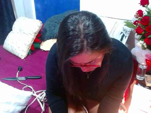 MARILYNWHANCO webcam